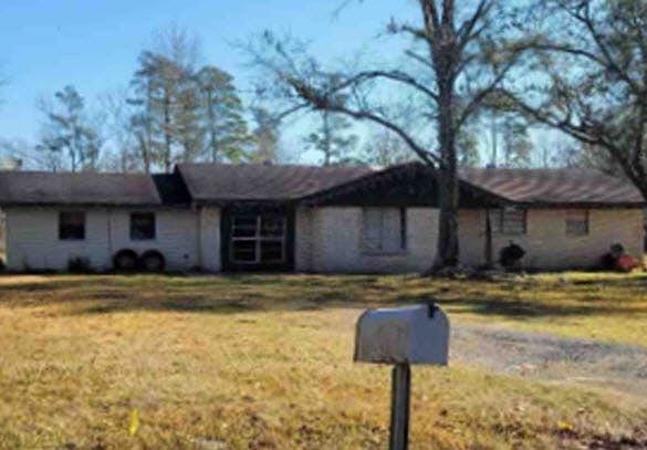 1st image of 132 County Road 815
