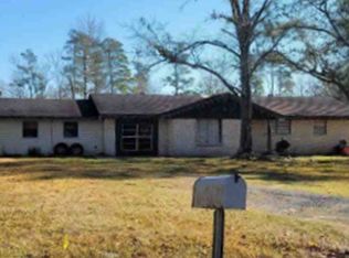 132 County Road 815, Buna, TX 77612