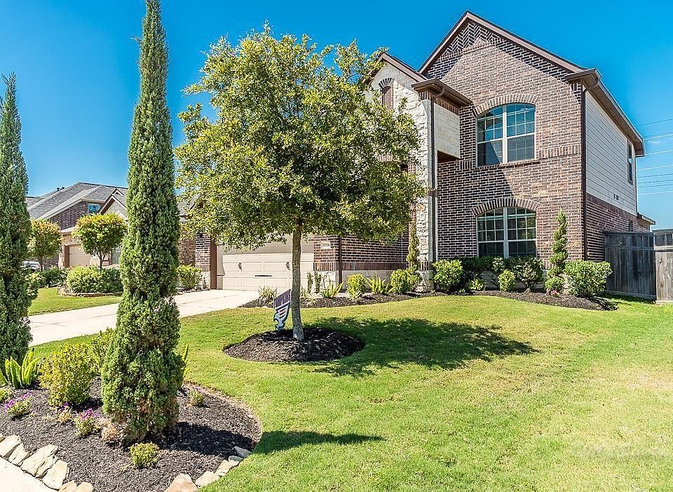 1st image of 27226 Aspen Falls Ln