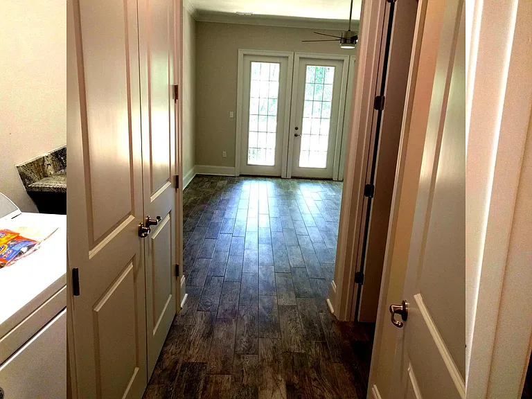1829 Ashley Hall Way — Photo 22