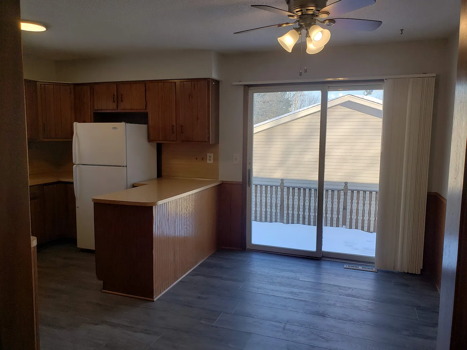 1011 W Main St — Photo 4