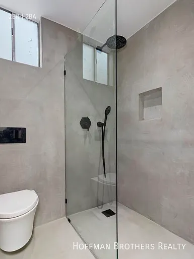 639 Huntley Dr #4 — Photo 10