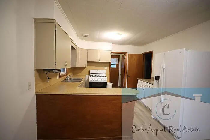 1336 Western St — Photo 12