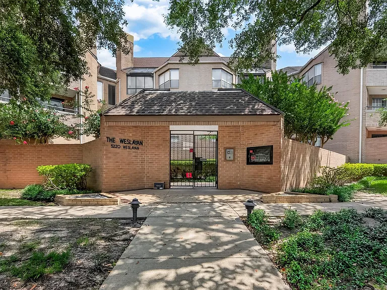 5220 Weslayan St #107 — Photo 2