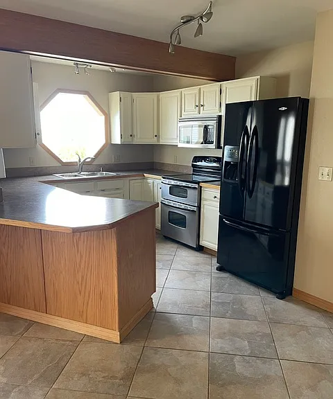 2201 Alpine Dr #2201 — Photo 5