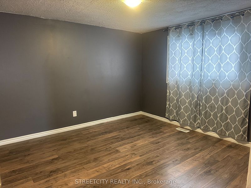 London House for rent - 3 Bedrooms — photo 14