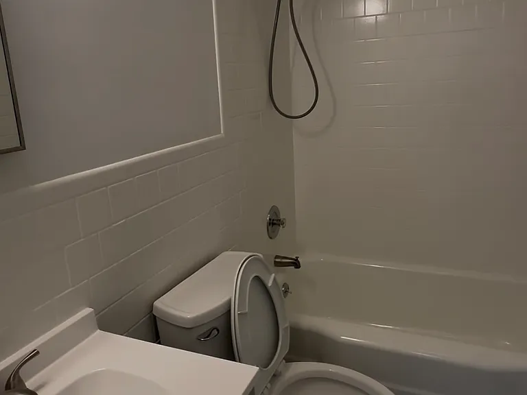 15 Patrick Henry St #12 — Photo 6