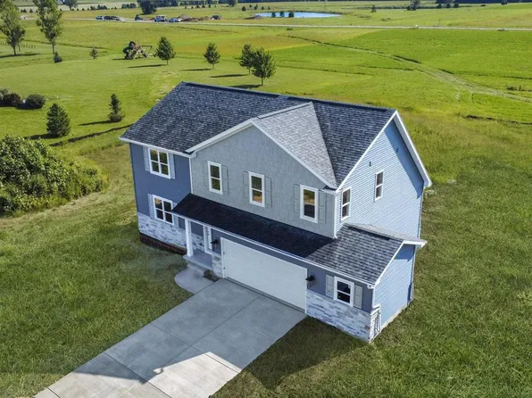 N6220 Blarney Stone Drive #0053, Albany, WI 53520