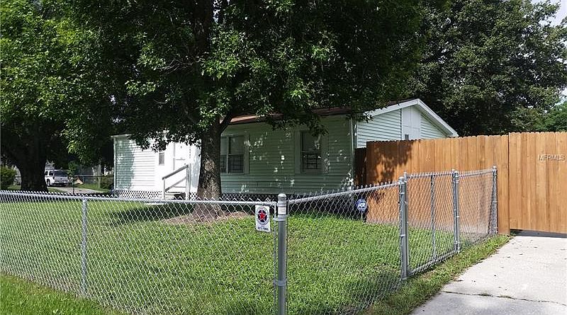 1st image of 10907 Country Haven Dr