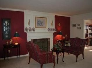 202 Hilloch Dr, West Chester, PA 19380