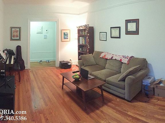 5th image of 2808 35th St APT 5M