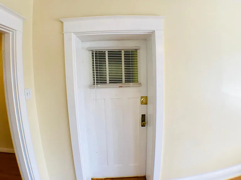 5043 Tholozan Ave #A — Photo 19