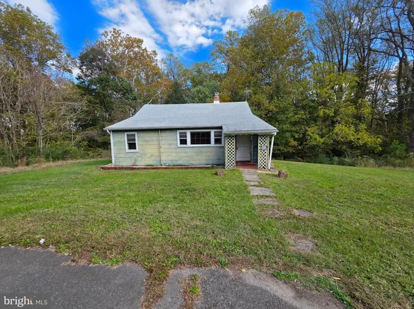 24984 Forrest Cove Way, Hollywood, MD 20636