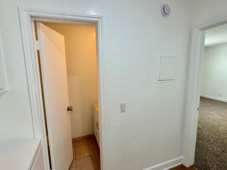 332 Culver Blvd #4 — Photo 28