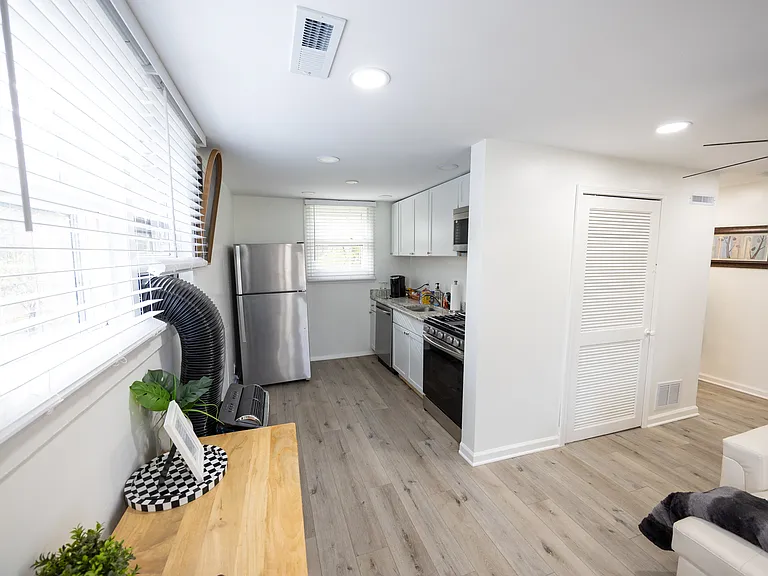 1230 Reese Ave #1230 — Photo 12