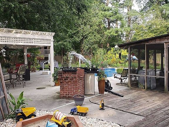 4th image of this home