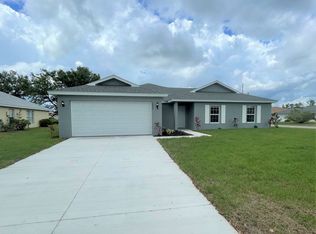 1067 Paraclete Rd, Punta Gorda, FL 33983
