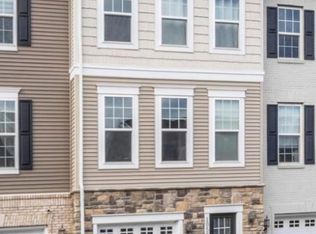 10588 Waterbury Woods Way, Manassas, VA 20112