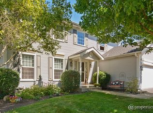 571 Chesterfield Ln, Barrington, IL
