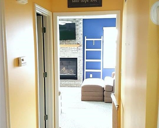 5th image of 41 Breckenwood Ct