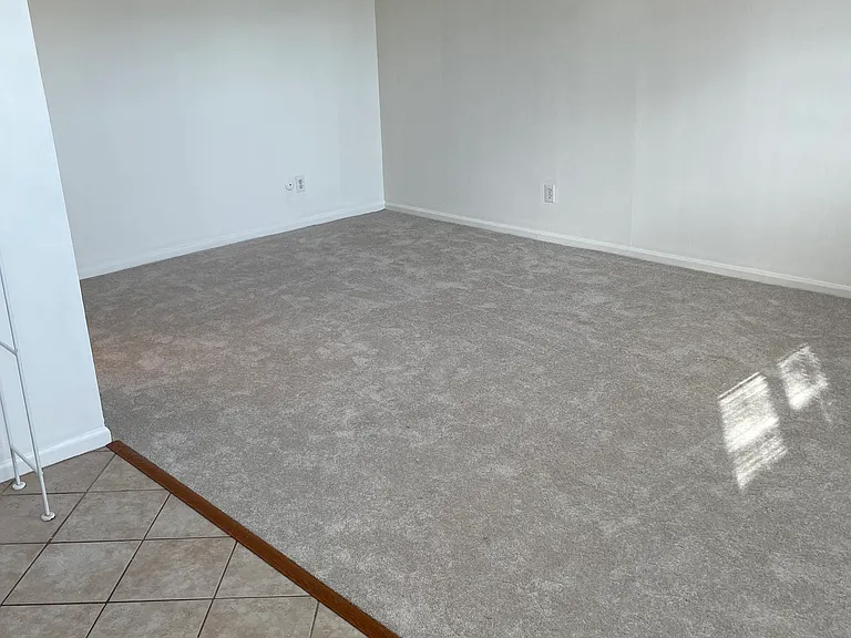 4713 Croftshire Dr #1 — Photo 8