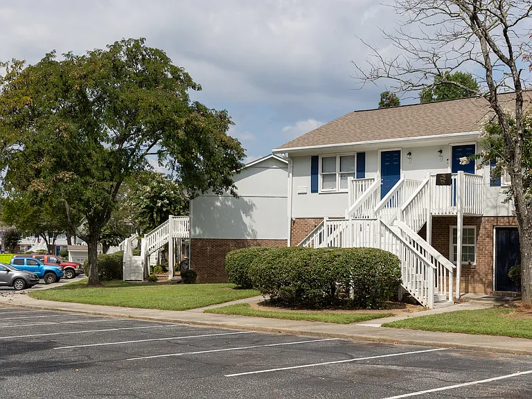 27 North Apartments — Photo 25