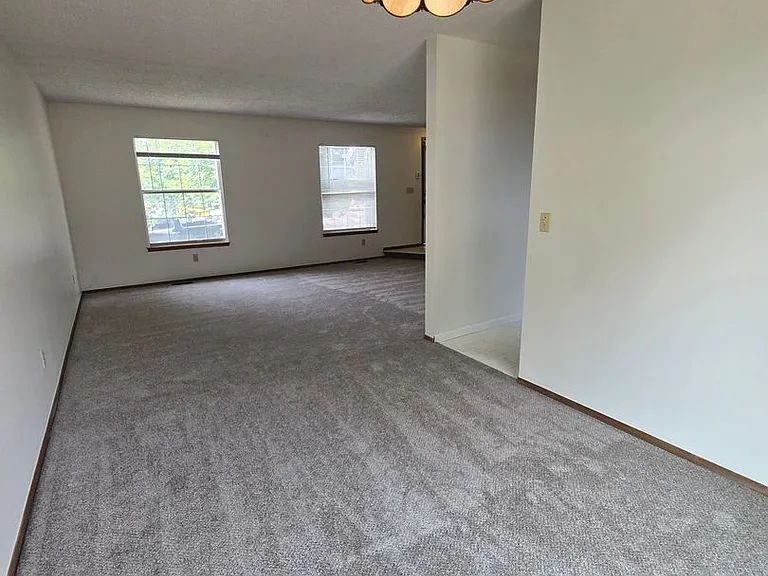 3409 E 99th Dr — Photo 7
