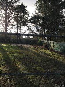 683 Sollecks Ave SE, Ocean Shores, WA, 98569