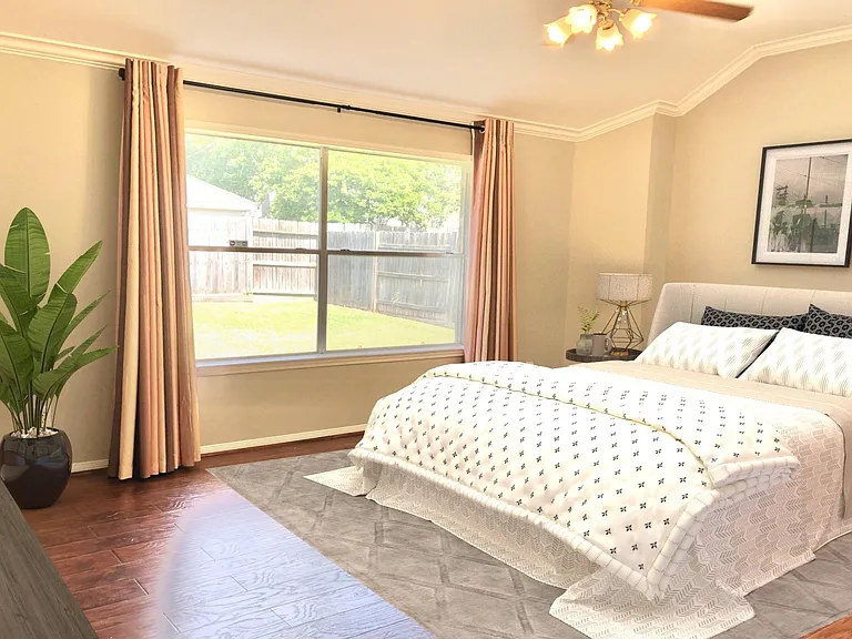 3603 NE Beacon Hill Dr — Photo 16