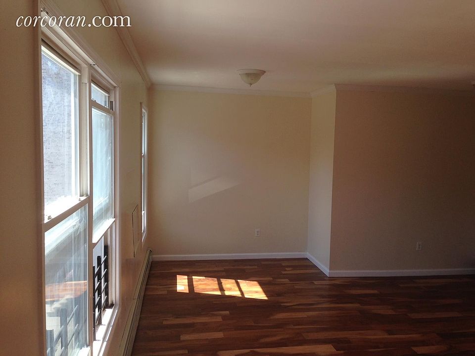 1st image of 355 Clifton Pl #2