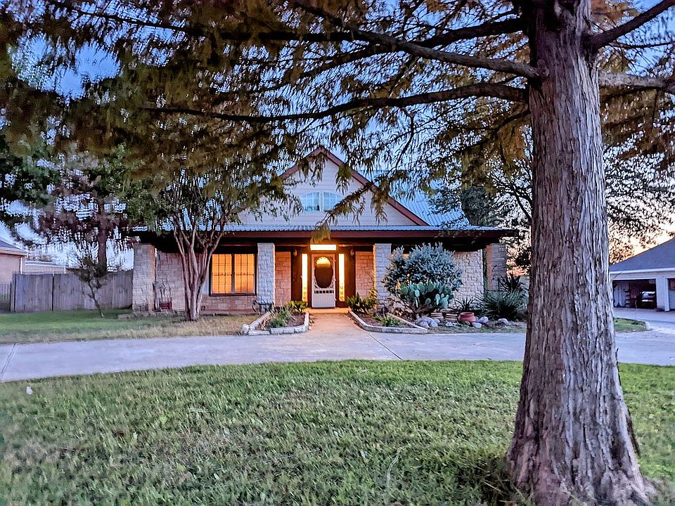 1st image of 205 Bonita Dr
