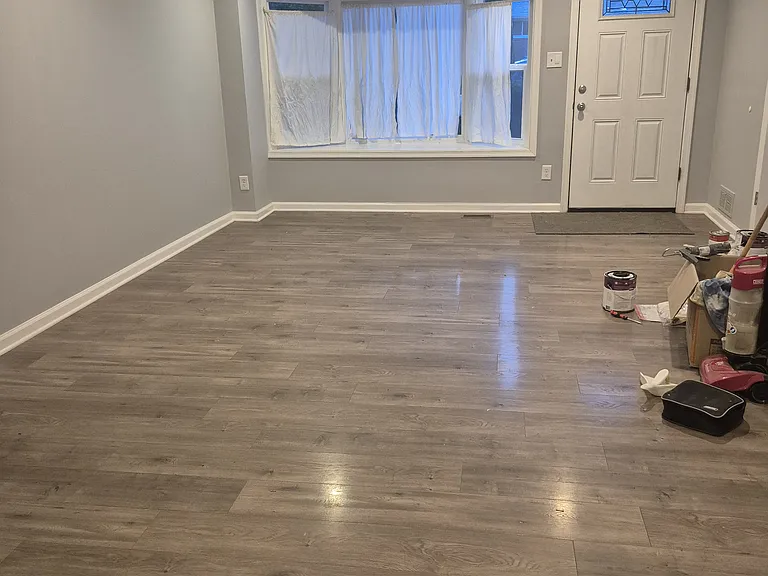608 Blandford St — Photo 2