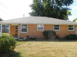 206 N Ohio St, Tuscola, IL 61953