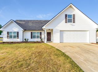 320 Woodland Ridge Cir, Covington, GA 30016