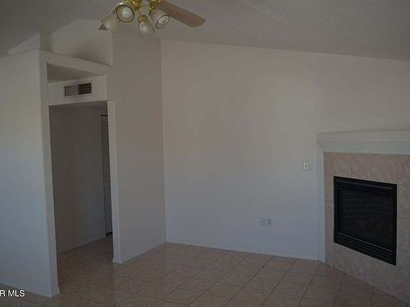3rd image of 10044 Wapiti St