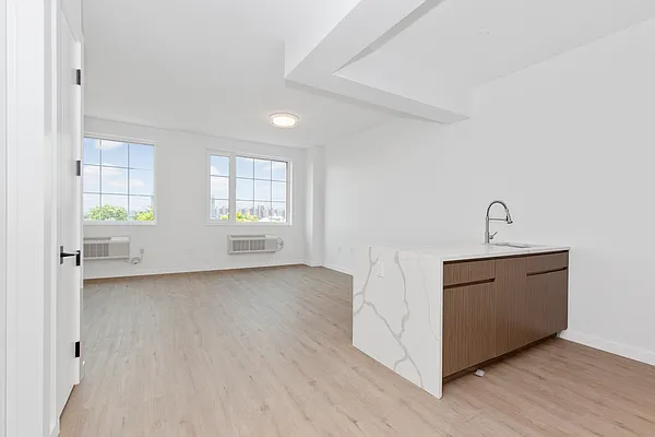 Rented by Nooklyn NYC LLC | media 56