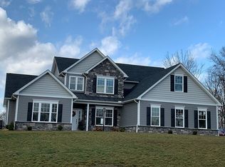 9033 Apple Jack Ct, Mercersburg, PA 17236