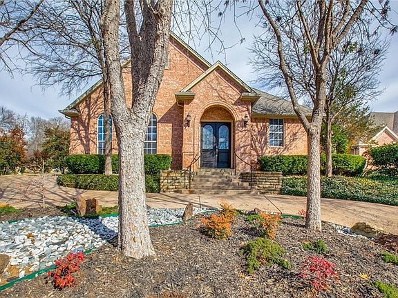 4th image of 700 Glen Abbey Dr
