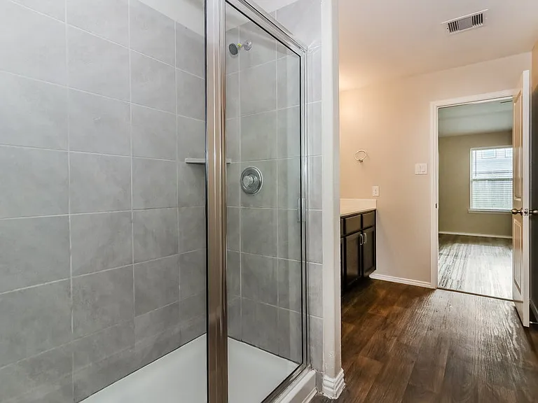 8102 Rose Petals Ln — Photo 11