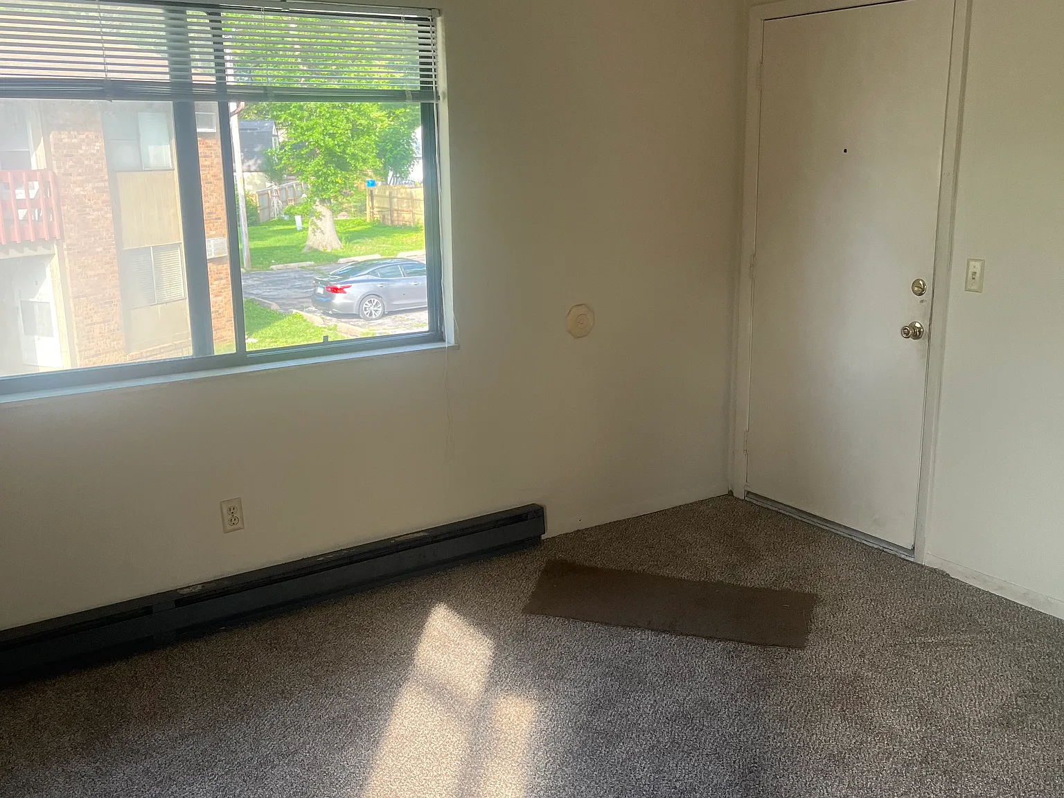 2624 Sierra Dr — Photo 3