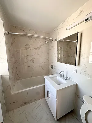 Rented by UES Management | media 6