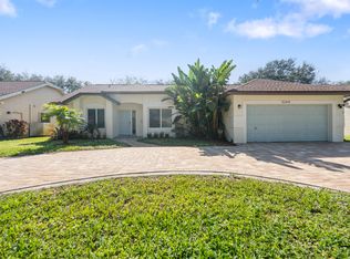 5244 NW 51st Ct, Coconut Creek, FL 33073