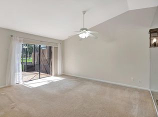 11138 Curry Dr, Palm Beach Gardens, FL 33418