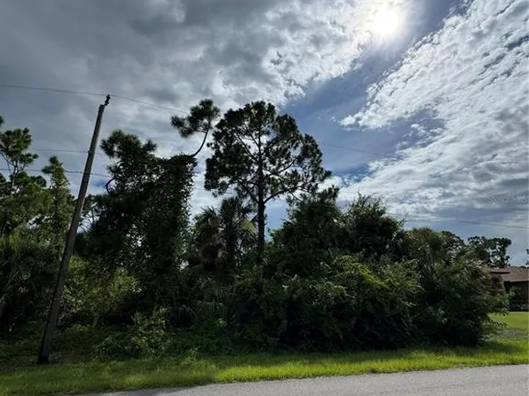 395 Ramblewood St Lot 15, Pt Charlotte, FL 33953