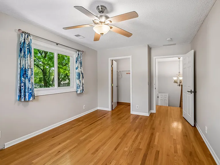 6013 Porter Ln — Photo 15
