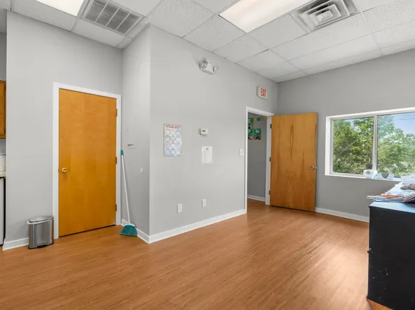 151 Meadow St #6, Branford, CT 06405