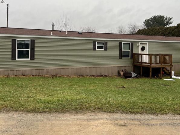 13529 11th Park E, Titusville, PA 16354