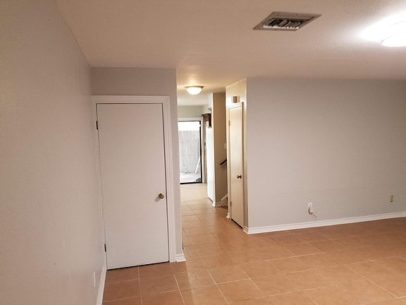 5th image of 4438 Pleasant Dr