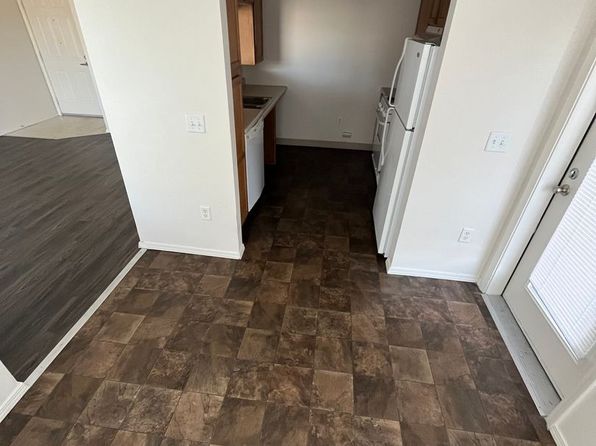 College Hill Apartments | 615 Eagle Dr, Riverton, WY