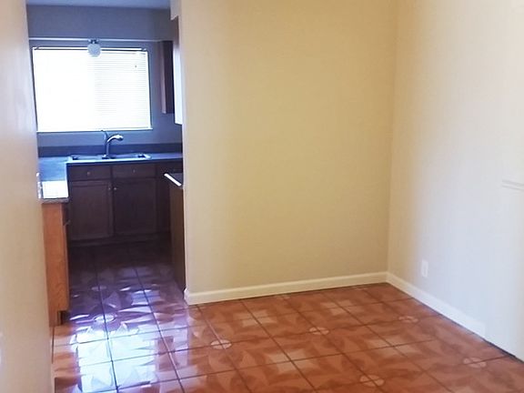 4th image of 7548 19th St